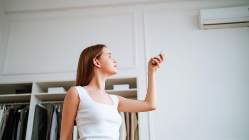 Ha így használod a klímát, biztosan megbetegszel tőle az orvos szerint: akár arcidegbénulást is okozhat