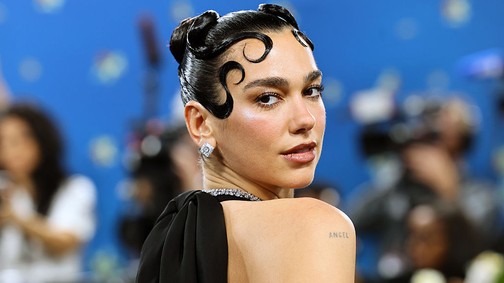Dua Lipa és szerelme forró csókjától lángol az internet, belepirultunk a látványba