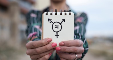 Hogyan értelmezi az asztrológia a transzszexualitást?