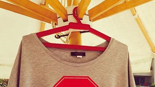 Legyen saját GLAMOUR pólód!