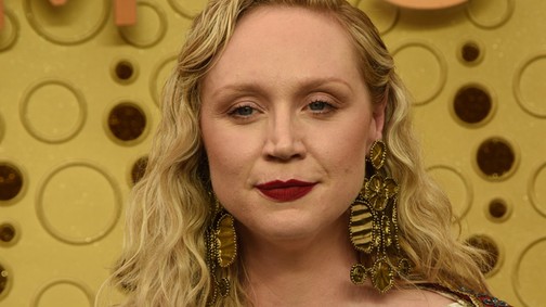 Mindenkit sokkolt: A Trónok harca Brienne-je Jézusnak öltözött az Emmy-gálára