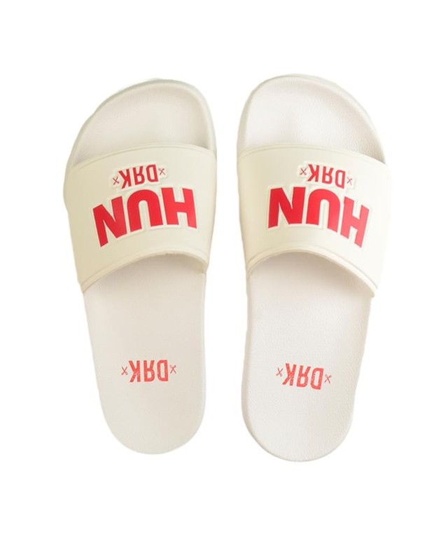 HUN feliratos DORKO / PLAYERSROOM 5995 Ft