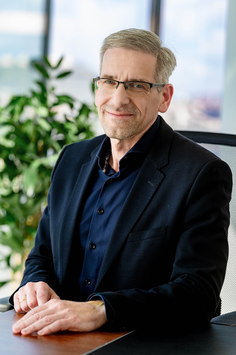 Dr. Tűű László és csapata gyógyszerrel, diétával és életmódváltással segít helyreállítani az érintettek normál hormonszintjét