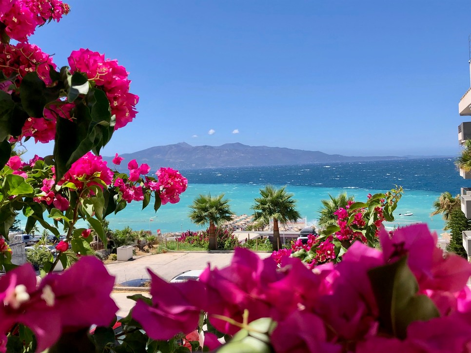 Az ország természeti csodái páratlan látványt nyújtanak