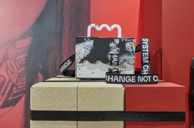 Buliash Todaeva kiállítása a Körforgásban sorozat hatodik kiállítása Megtekinthető a Ráth villában, Budapesten