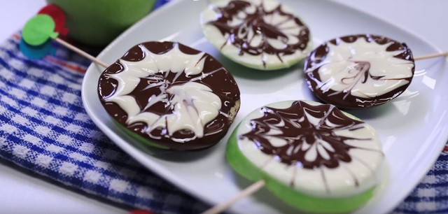 Itt az új őrület! Kóstoltad már az almanyalókát?