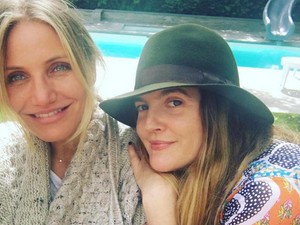 Drew Barrymore és Cameron Diaz közös képet készített, smink nélkül!
