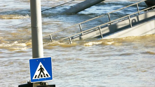 GLAM-Riadó- Itt az árvíz! Segíts te is!