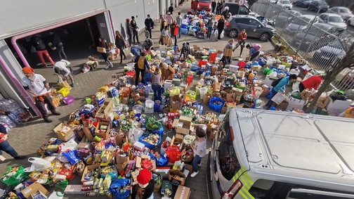 Minden képzeletet felülmúlt a Budapest Bike Maffia gyűjtőakciója az ukrán menekültek számára