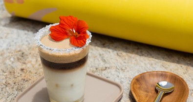 Ezt a meleget valahogy túl kell élni! Jöhet egy jegeskávé!