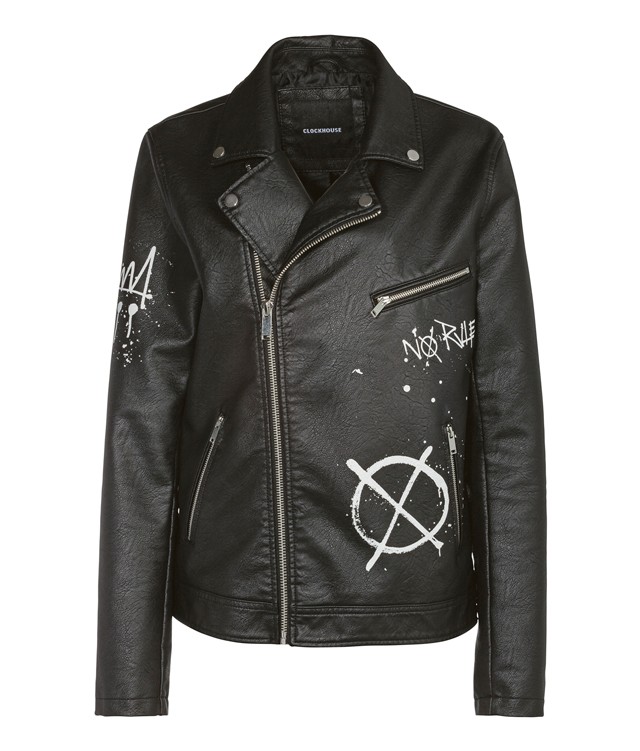 Merészkedj át a C&A férfiosztályára. Ez az "anarchia" feliratú bőrdzseki nagy kedvenced lesz. Miután az oversize darab alá még egy kötött pulóver is elfér, egészen a mínuszokig viselheted. Clockhouse- C&A Férfikollekció 8990 Ft