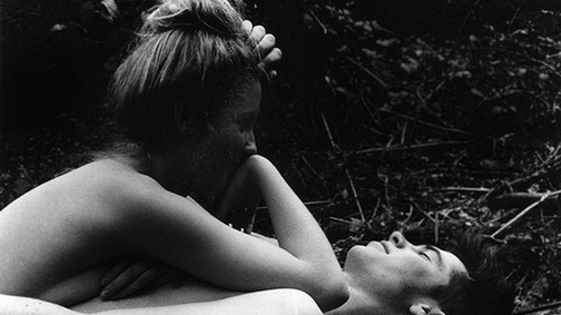 Szex a szabadban minden mennyiségben! Az anális szex a megosztó, a nézőközönség kizárt! Mire izgulnak a nők?