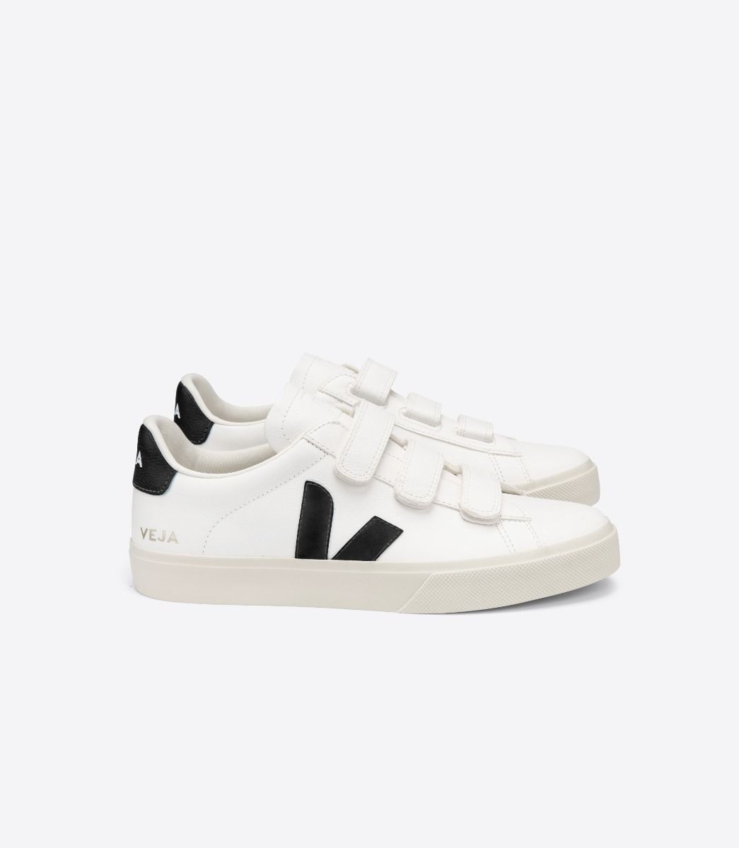 VEJA veja-store.com