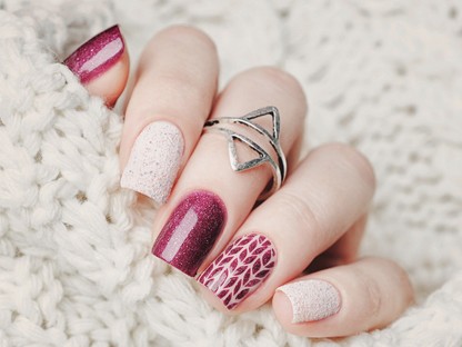 Ünnepi manikűr? Naná! A leginspirálóbb minták az Instagramról