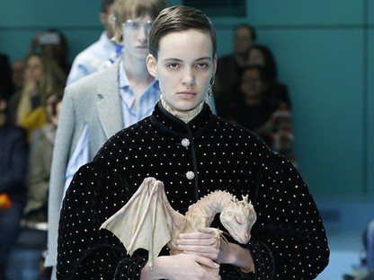 Sárkányok, hordozható fejek, Diana hercegnő - A milánói divathét legjobb pillanatai