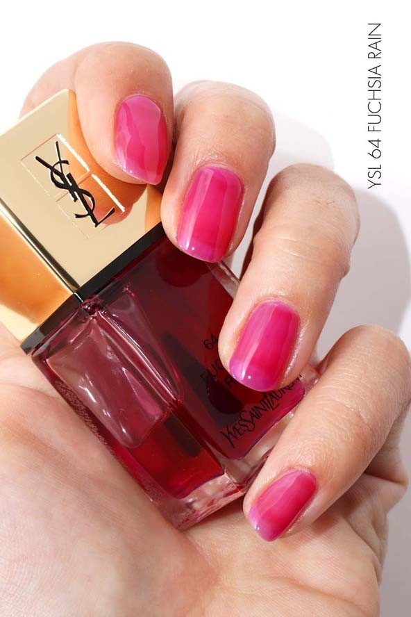 A nyár legújabb trendje: zseléhatású körmök!