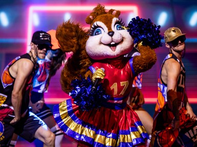 Hatalmas sokk az Álarcos Énekes első adásában: senki nem számított arra, hogy ez a híresség rejtőzik a maszk mögött