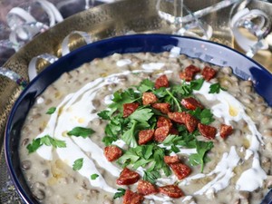 Ha még nem unod a lencsét, próbáld ki a mustáros-joghurtos változatát