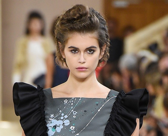 Ez valami vicc? Pete Davidsont most a világhírű modellel látták együtt