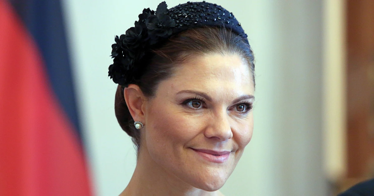 Viktória svéd hercegnő káprázatos meztelenruhában lopta el a show-t, csupa csipkében jelent meg az állami banketten