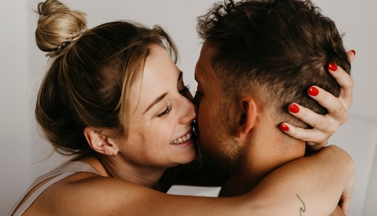 Szülés utáni szex: mikor és hogyan történjen az első?