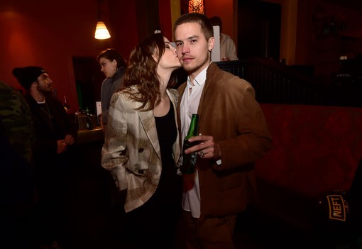 8 forró fotó a Palvin Barbara és Dylan Sprouse párosról, amiről el sem hisszük, hogy a nyilvánosság előtt készült