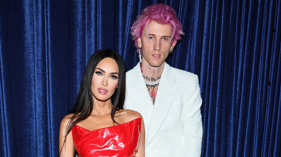 Megan Fox és Machine Gun Kelly első közös gyermekét várja
