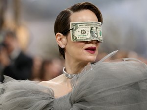 MET-gála 2026: PR-szag, és egy zseni, akinek a legemlékezetesebb megjelenéseket köszönhetjük