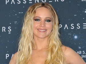 Képtelenség milyen cuki pöttyösben Jennifer Lawrence
