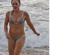 Hű, de izmos Hilary Duff