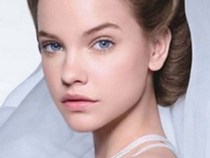 Idén is Palvin Barbiban bízik a Chanel