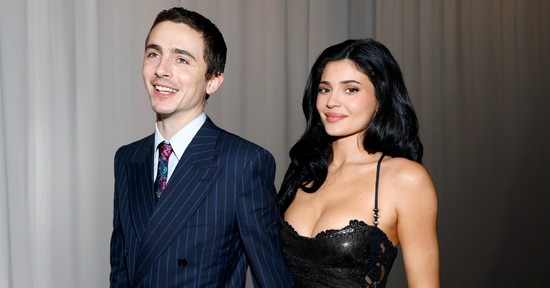 Timothée Chalamet nyilvánosan vallott szerelmet Kylie Jennernek, ez volt a Critics Choice Awards legromantikusabb pillanata