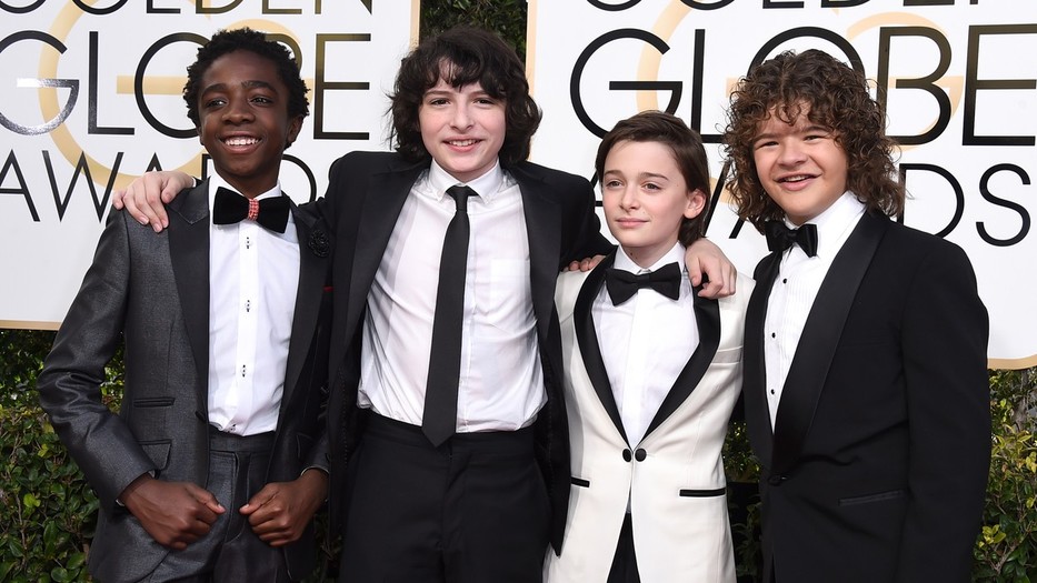 A Stranger Things gyerekszínészei a 2017-es Golden Globe-on