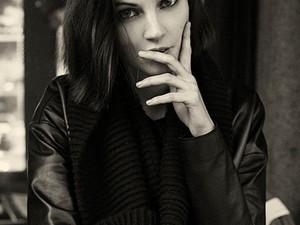 Egy kis Budapest - Éder Krisztián a legbájosabb magyar modellt fotózta