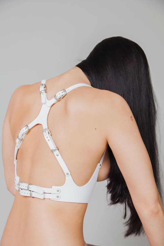 Kötözés és fehérnemű - A hám lesz a legnagyobb trend 2016-ban?