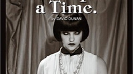 Palvin Barbi a Vogue-ban csábít