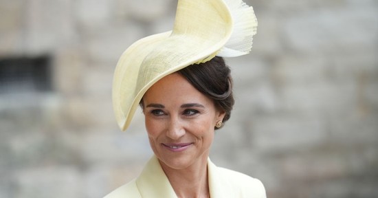 7 alkalom, amikor Katalin hercegné húga arcpirító ruhában jelent meg: Pippa Middleton a háttérből is képes ellopni a show-t