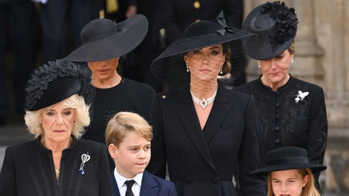 Gyászol a királyi család, szörnyű veszteség érte őket