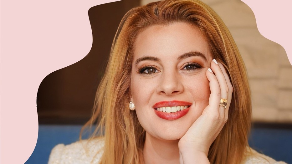 Karády Anna jelenleg hetedik könyvén dolgozik