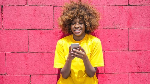 Gyorsan merül a telefonod akkumulátora? Ezekkel a trükkökkel sokkal tovább bírja majd