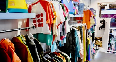 „Ha az ember valamit igazán szeretne, néha az utolsó másodpercben küldi a megoldást az univerzum”- két csődközeli állapot után most nyitotta meg új üzletét Triesztben a Lollipop Factory