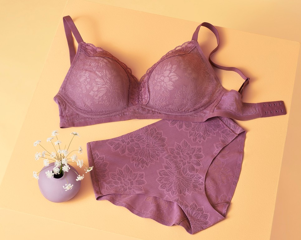 Átalakul és alkalmazkodik viselőjéhez