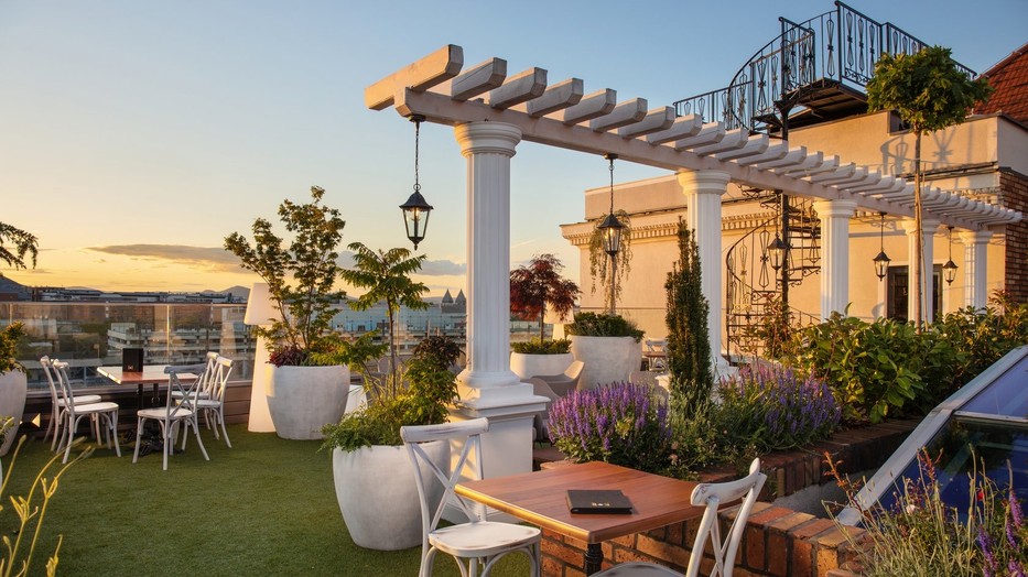 Magyar tervezők bemutatója a naplementében - Programajánló