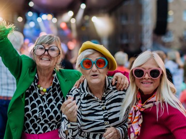 Hogyan építsünk mély baráti kapcsolatokat felnőttkorban? Pszichológus válaszol