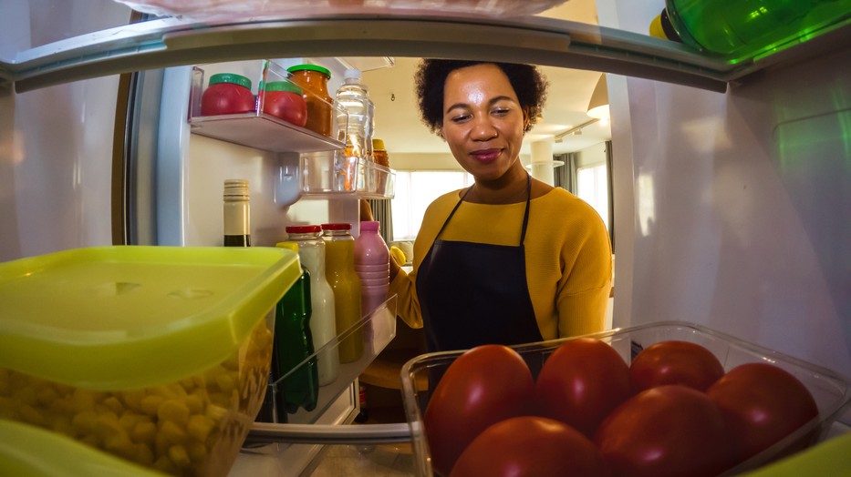 Nem is gondolnád, hogy egyes élelmiszereknek mennyivel jobb helye van a hűtőben