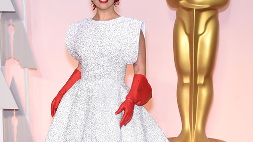 Lady Gaga tökéletes előadással ünnepelte A muzsika hangjának 50. évfordulóját