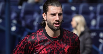 Buzsik Borka brutális kockahasat villantott, elképesztő formában van Szoboszlai Dominik felesége