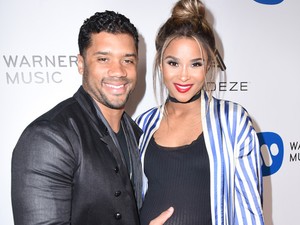 A várandós popsztárok mindent visznek! Itt egy újabb zseniális videós performansz