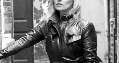 Kate Moss a dögös szelid motoros