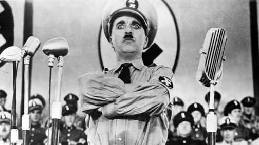 Bizarr ötlet! Cukivá tenné a horogkeresztet ez a márka